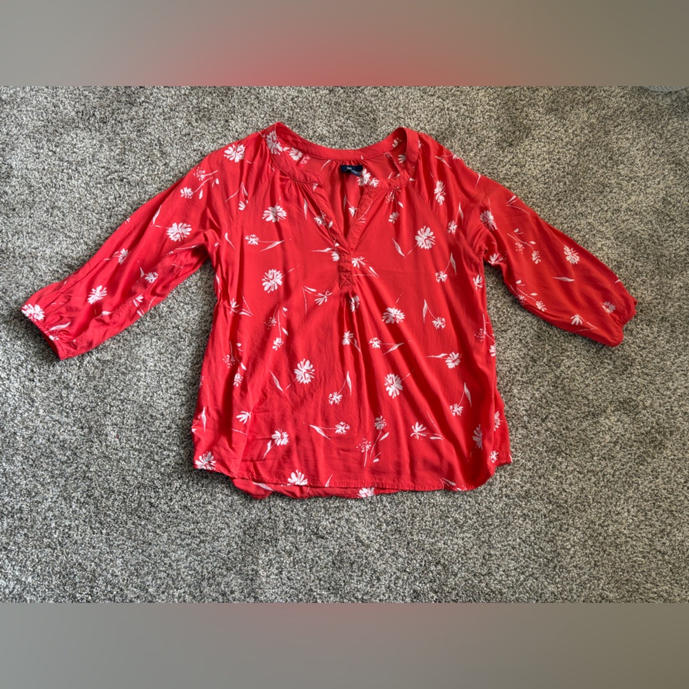 Women’s spring/summer top